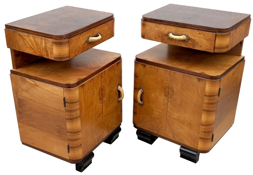 Art Deco Pair of Stylish Blonde Bedside Cabinets, Italian, c1930 View VIII