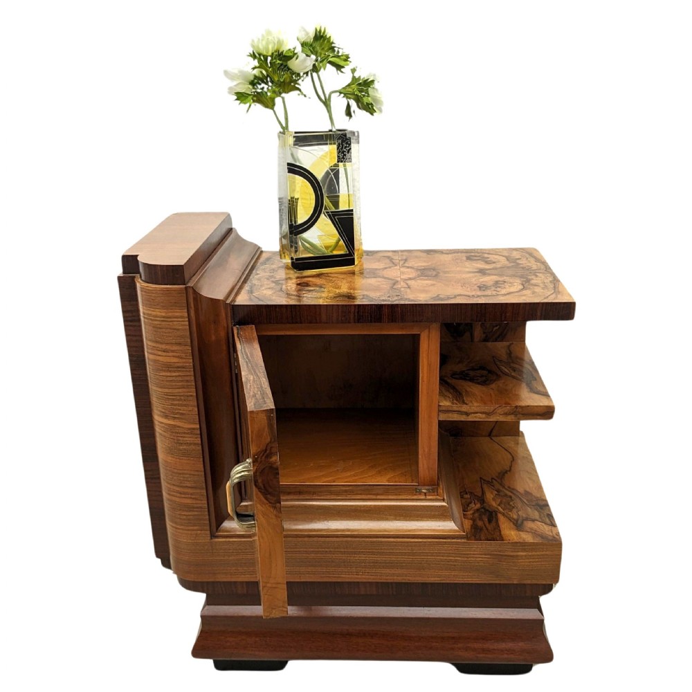 Art Deco Single Walnut Italian Bedside Cabinet Table, c1930 View VI