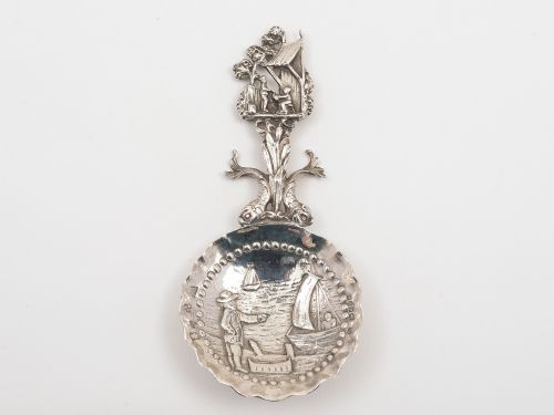 Dutch Silver Caddy Spoon, London 1899