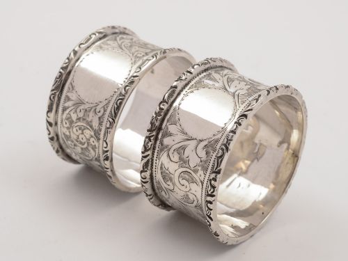 fig 1. Cased Edwardian Silver Napkin Rings