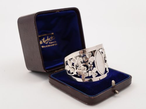 Shamrock Design Cased Silver Napkin Ring, Birmingham 1902