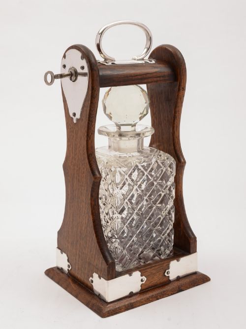 Edwardian Tantalus, Circa 1905