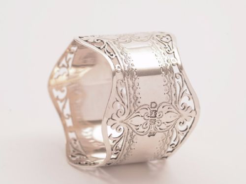 fig 1. 20th Century Edwardian Silver Napkin Ring, London 1906