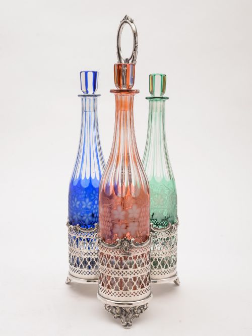 fig 1. Victorian 3 Bottle Decanter Stand, Circa 1880