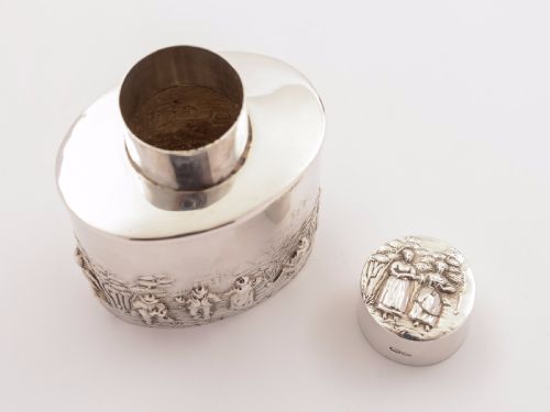 fig 1. Edwardian Silver Tea Caddy, Chester 1908