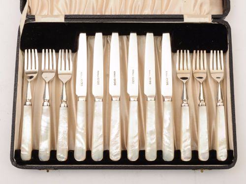 Cased Silver and Mother of Pearl Dessert Set, Sheffield 1933