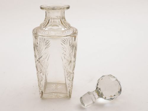 fig 1. Whiskey Decanter with 4 Whiskey Tumblers, Circa 1920