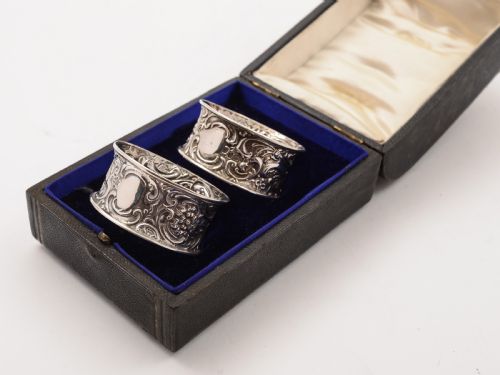 Cased Pair of Edwardian Silver Napkin Rings, Birmingham 1904