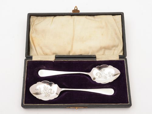 Cased Pair of Silver Preserve Spoons, Sheffield 1912