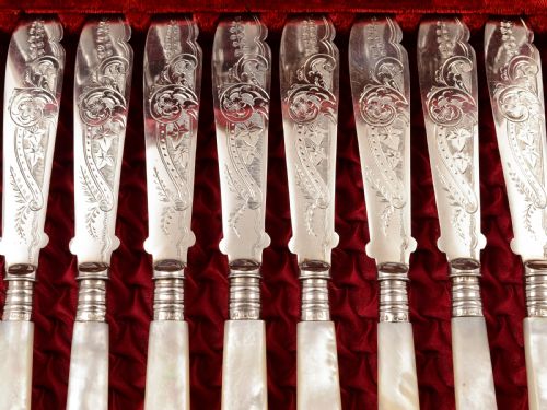 fig 1. Wonderful Edwardian Cased Mother of Pearl Fish Set, 1902