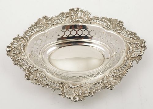 Lovely Victorian Silver Dish  - London 1896