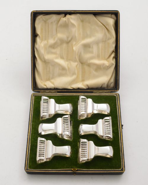 Lovely Boxed Set of Asparagus Eaters - Circa 1920