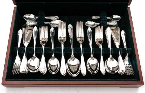 fig 1. Fabulous Art Deco Style  Canteen of Cutlery -circa 1950