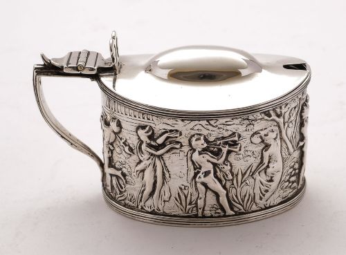 Beautiful Victorian Silver Mustard Pot - Birmingham 1896