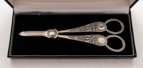 Nice Pair Edwardian Silver Plated Grape Scissors - Circa1905