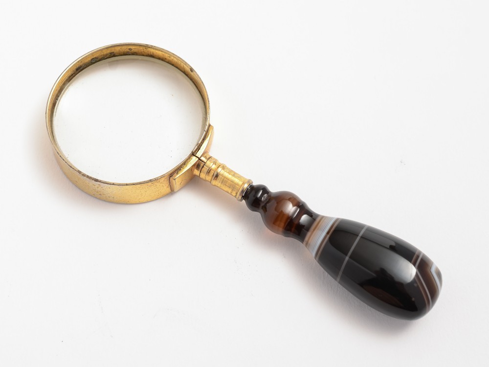 A 19th C Agate handled Magnifying Glass