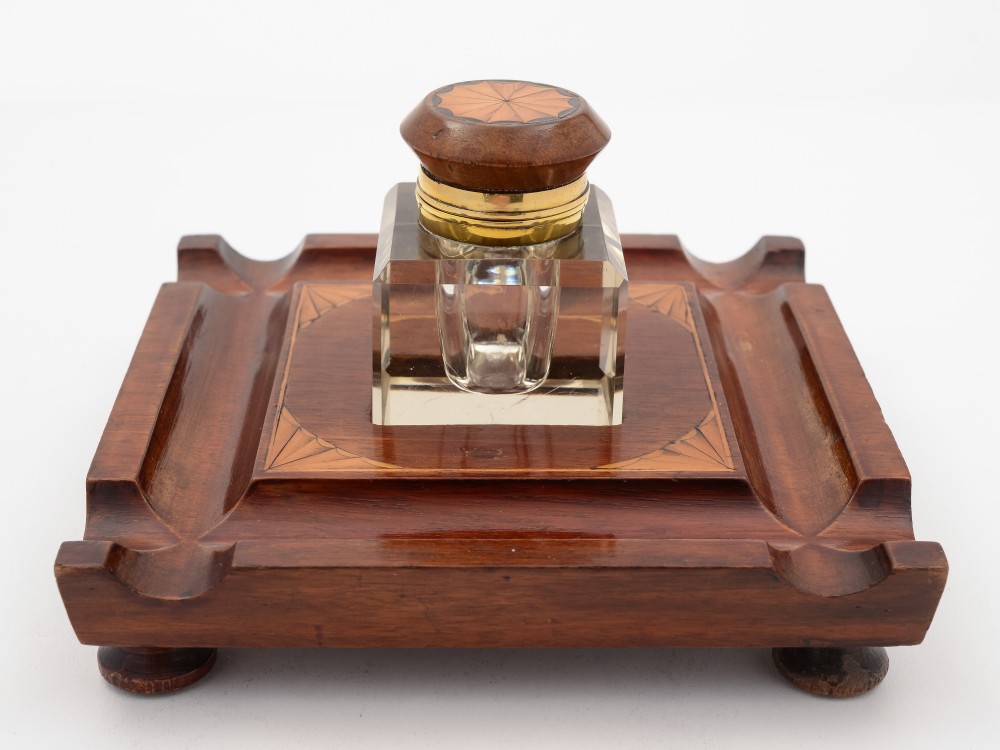 Edwardian mahogany ink stand inlaid in the Sheraton Revival style circa 1900