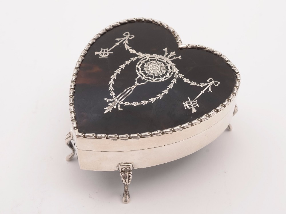 Edwardian Silver and Tortoise Shell Trinket Box, London 1909