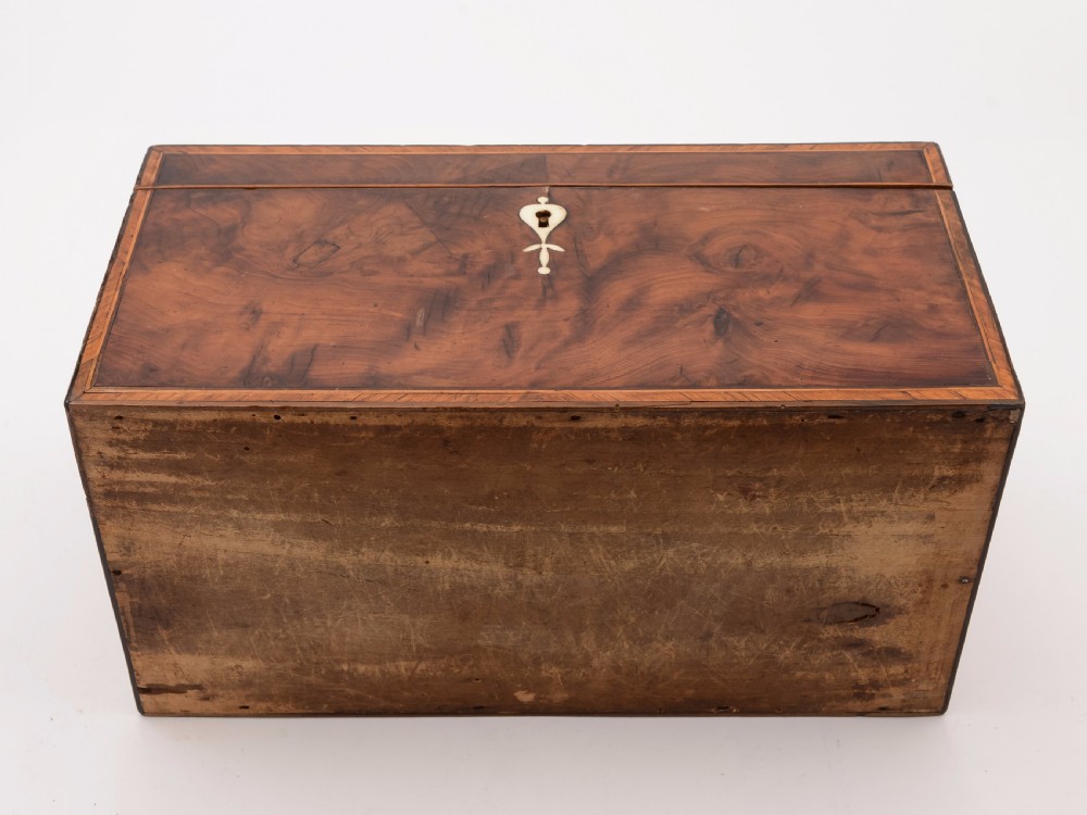 Georgian Yew Wood Tea Caddy, Circa 1780 View VI