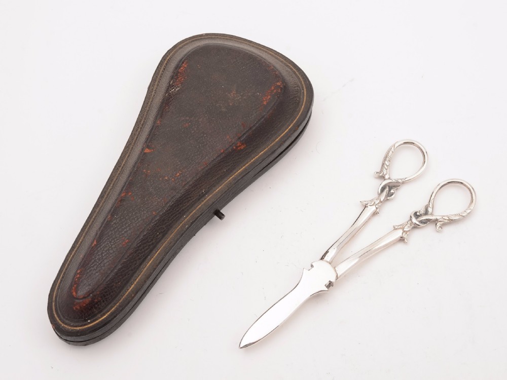 Cased Pair of Edwardian Silver Plated Grape Scissors, Circa 1905 View III