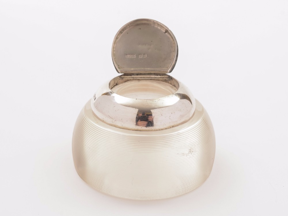 Edwardian Silver Topped Glass Matchstriker, London 1908 View III