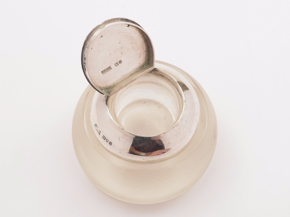 Edwardian Silver Topped Glass Matchstriker, London 1908 View IV