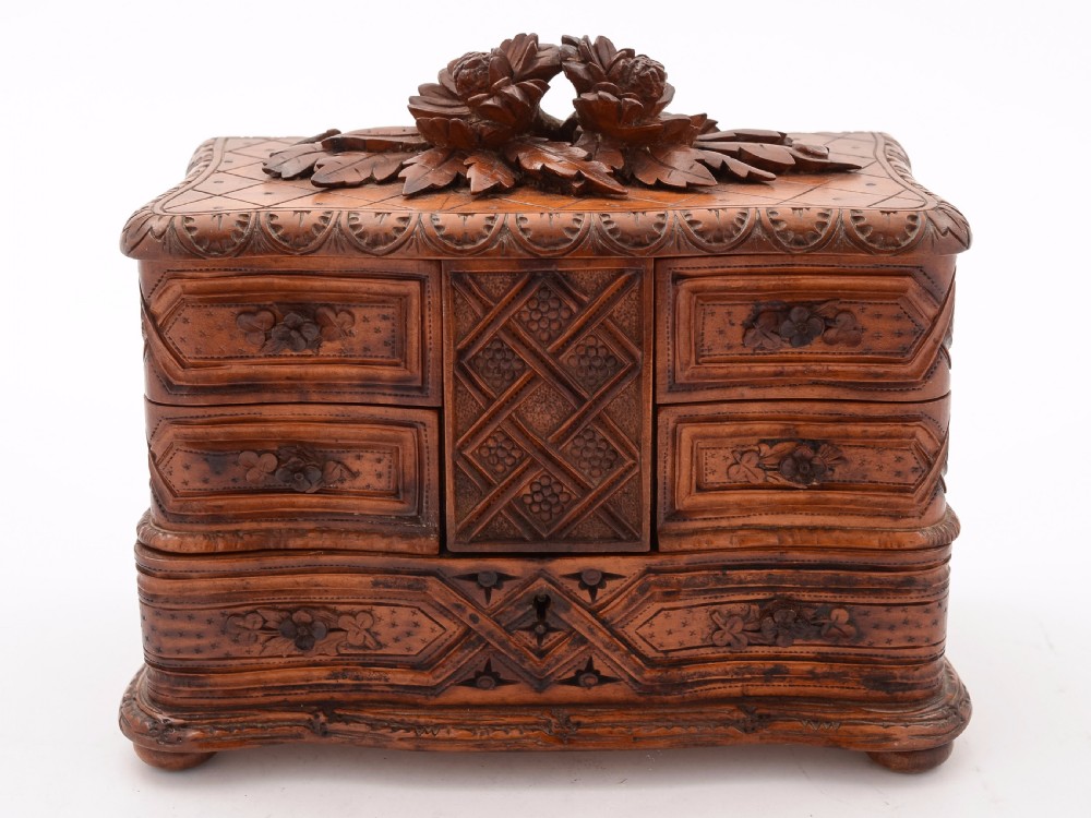 Black Forest Carved Jewellery Box, Circa 1900