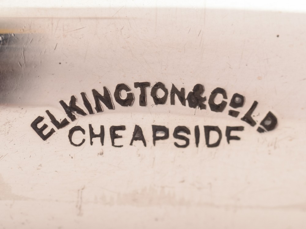 Edwardian Elkington Silver Hip Flask, London 1902 View IV