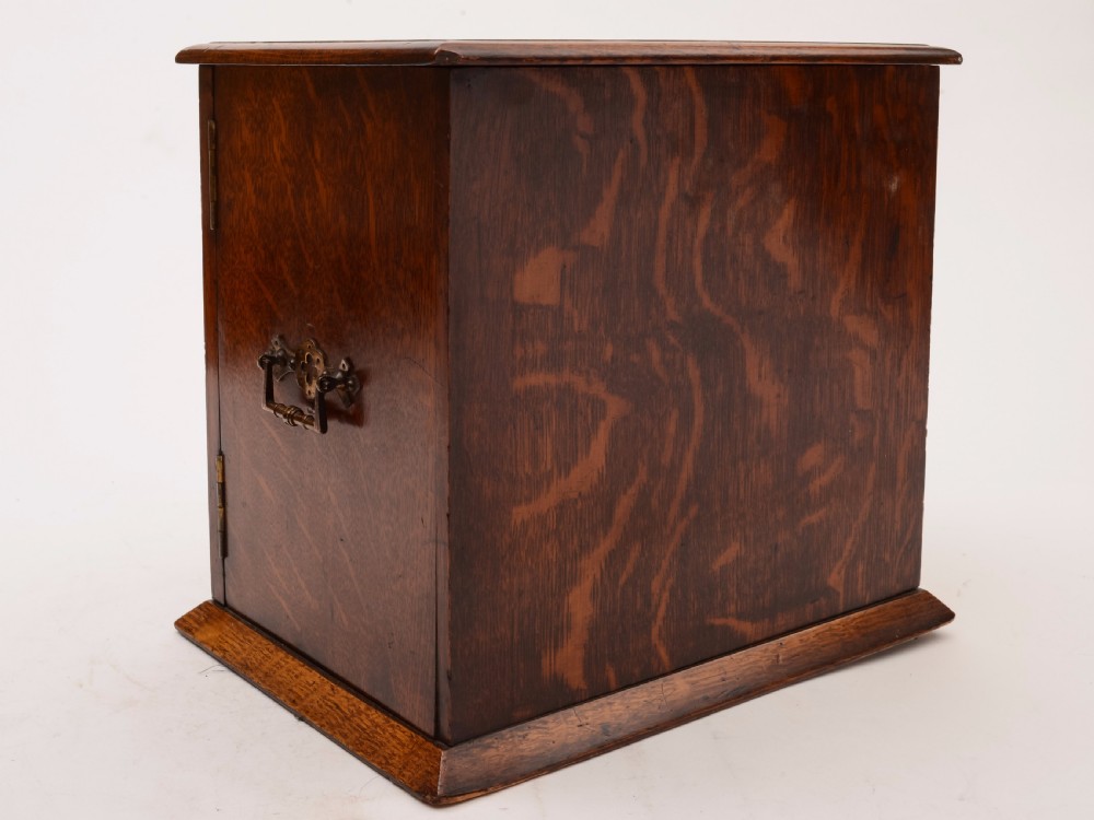 Victorian Oak 3 Drawer Cabinet, Circa 1890 View III