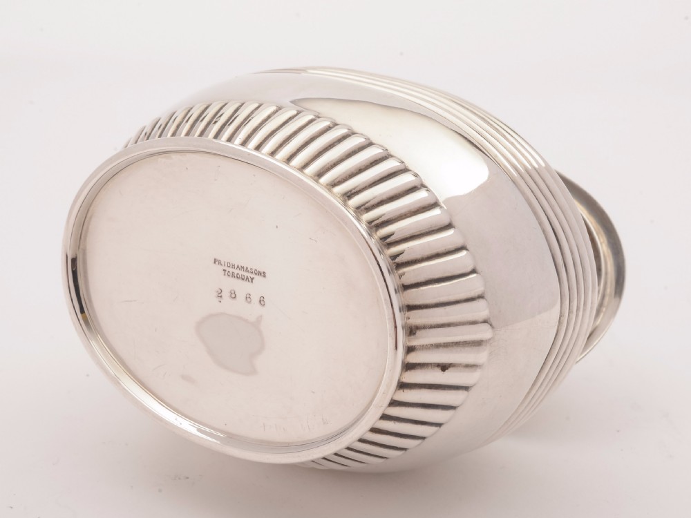 George V Silver Tea Caddy, Sheffield 1919 View III