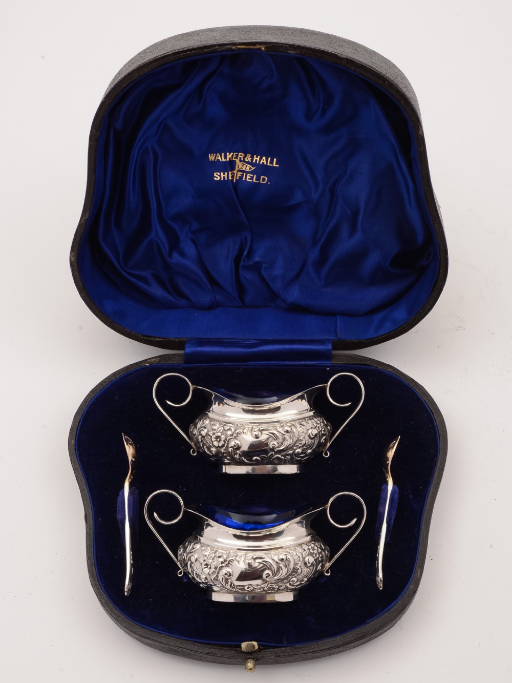 Cased Pair of Edwardian Silver Salts, Sheffield 1902 View II