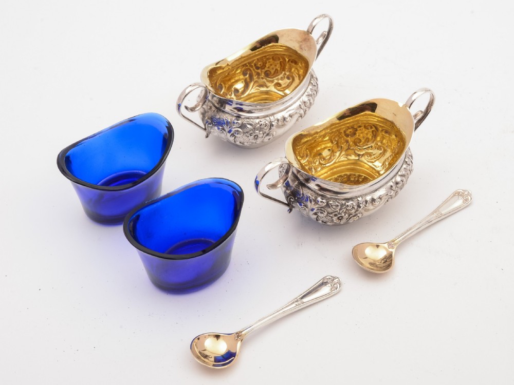Cased Pair of Edwardian Silver Salts, Sheffield 1902 View IV