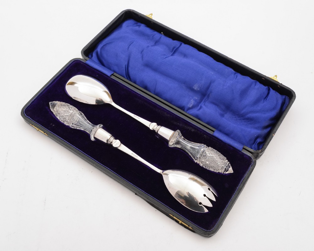 Cased Pair of Edwardian Salad Servers, Circa 1905 View II