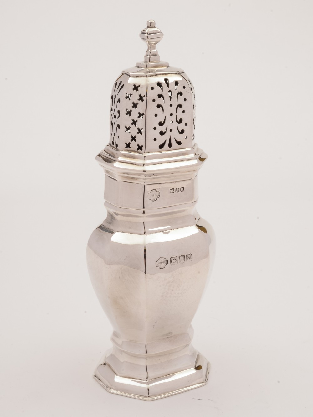 Silver Sugar Shaker, London 1916