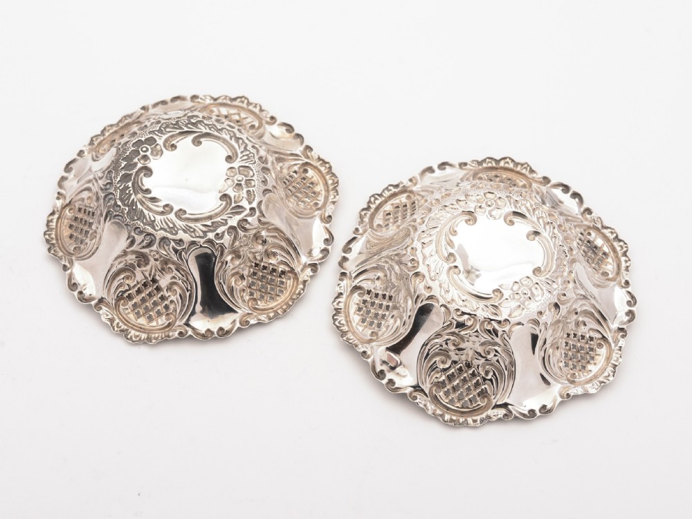 Pair of Edwardian Silver Bon Bon Dishes, Sheffield 1902 View II
