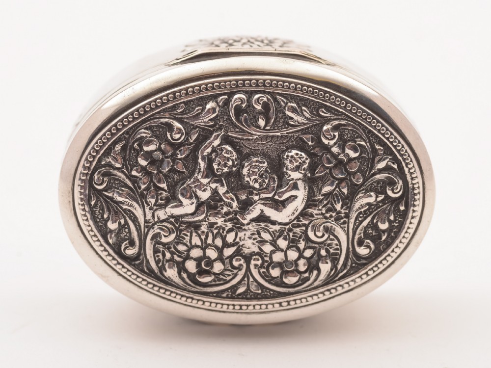 Continental .800 Silver Snuff Box, Circa 1900 View II