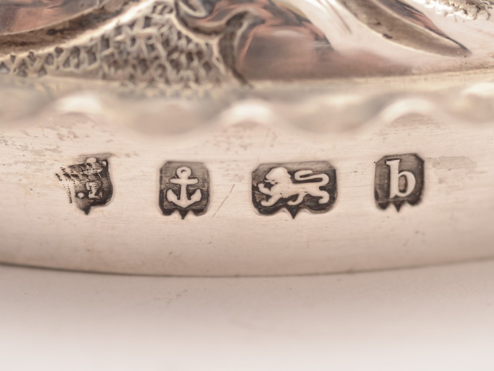Edwardian Heart Shaped Silver Lidded Box, Birmingham 1901 View V
