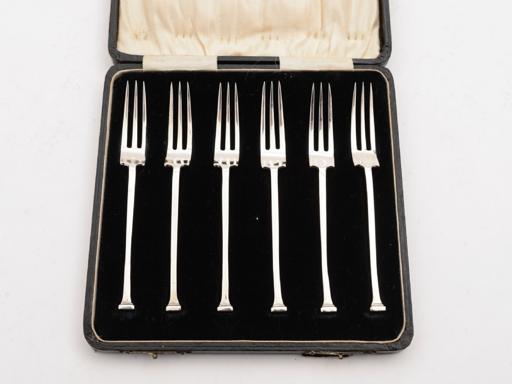 Cased Set of 6 Silver Cake Forks, Birmingham 1924