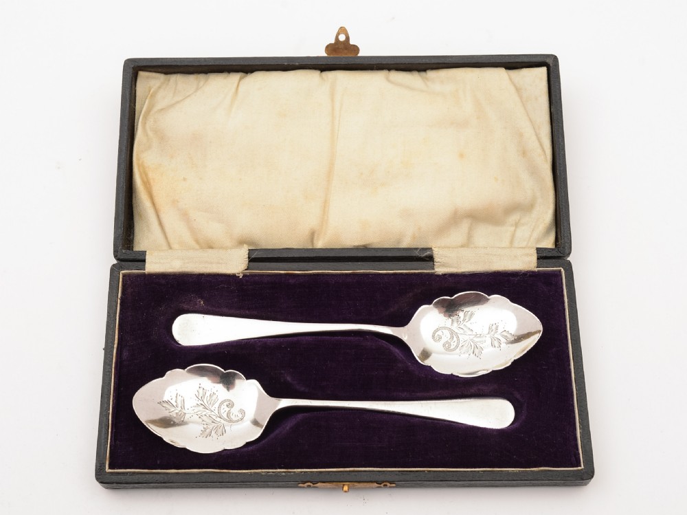 Cased Pair of Silver Preserve Spoons, Sheffield 1912