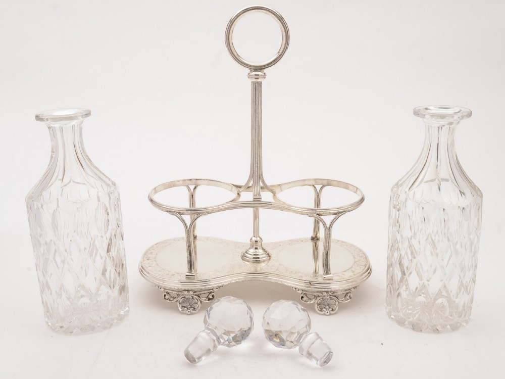 Victorian Cut Glass Decanters in Stand, Circa 1890 View V