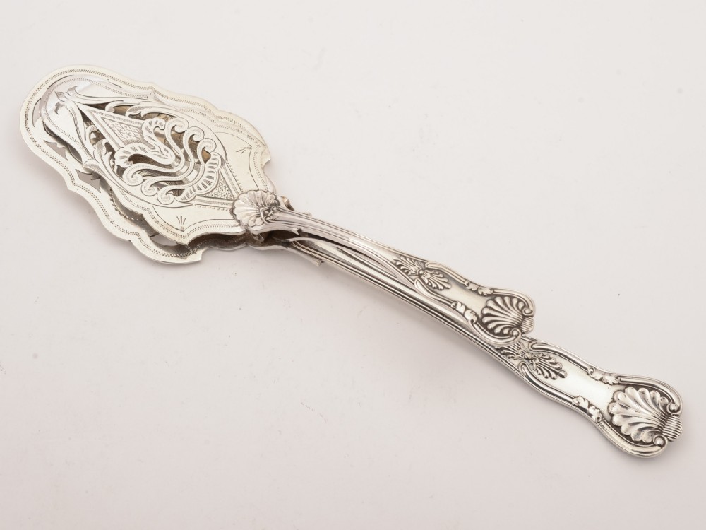 Pair of Victorian Kings Pattern Serving Tongs, Circa 1890