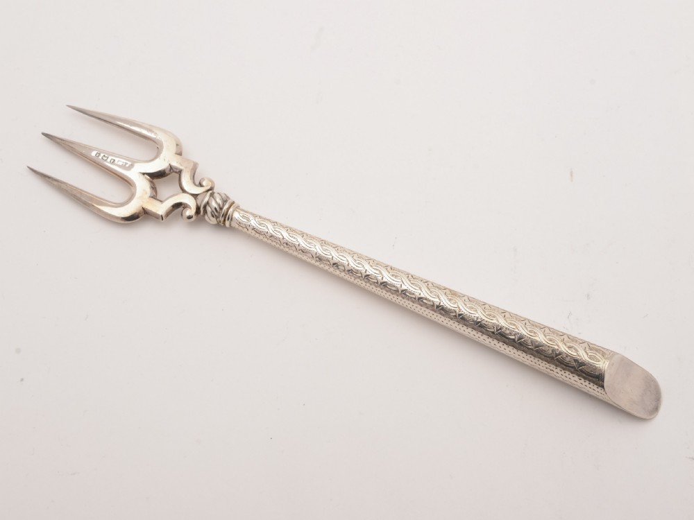 Cased Silver Bread Fork, Birmingham 1900 View III