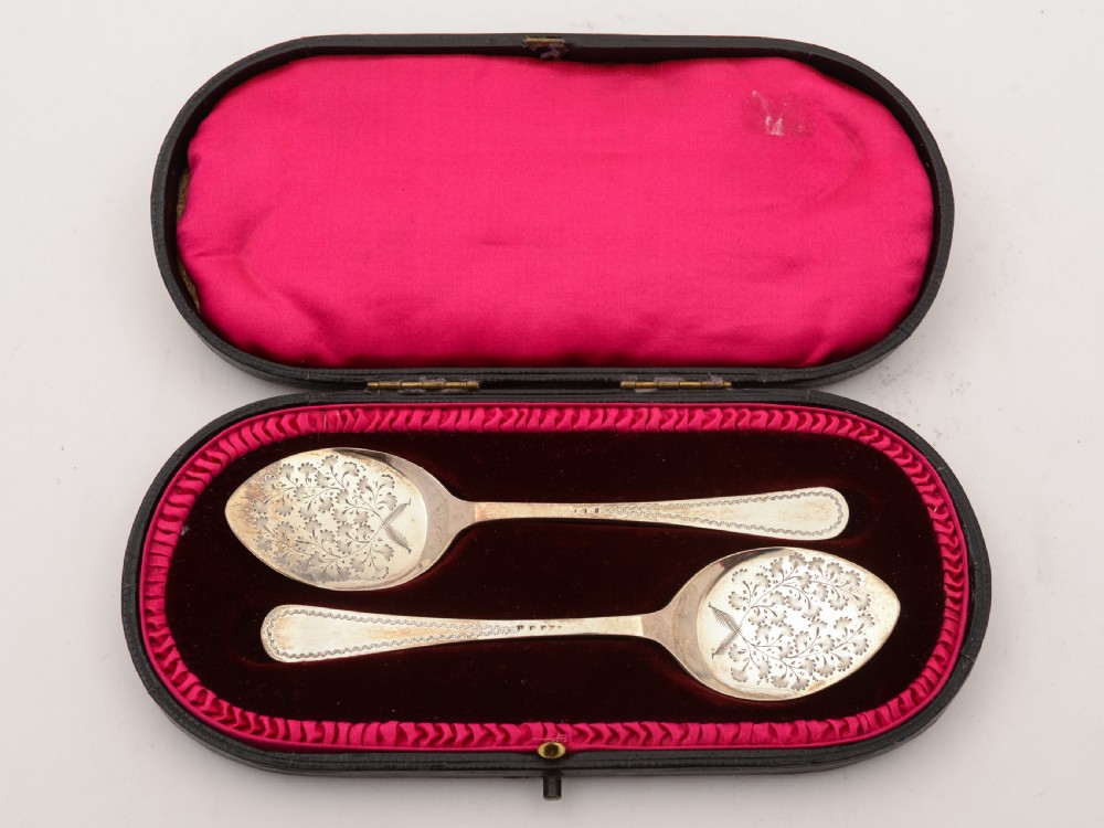 Pair of English Silver Preserve Spoons, Sheffield 1911