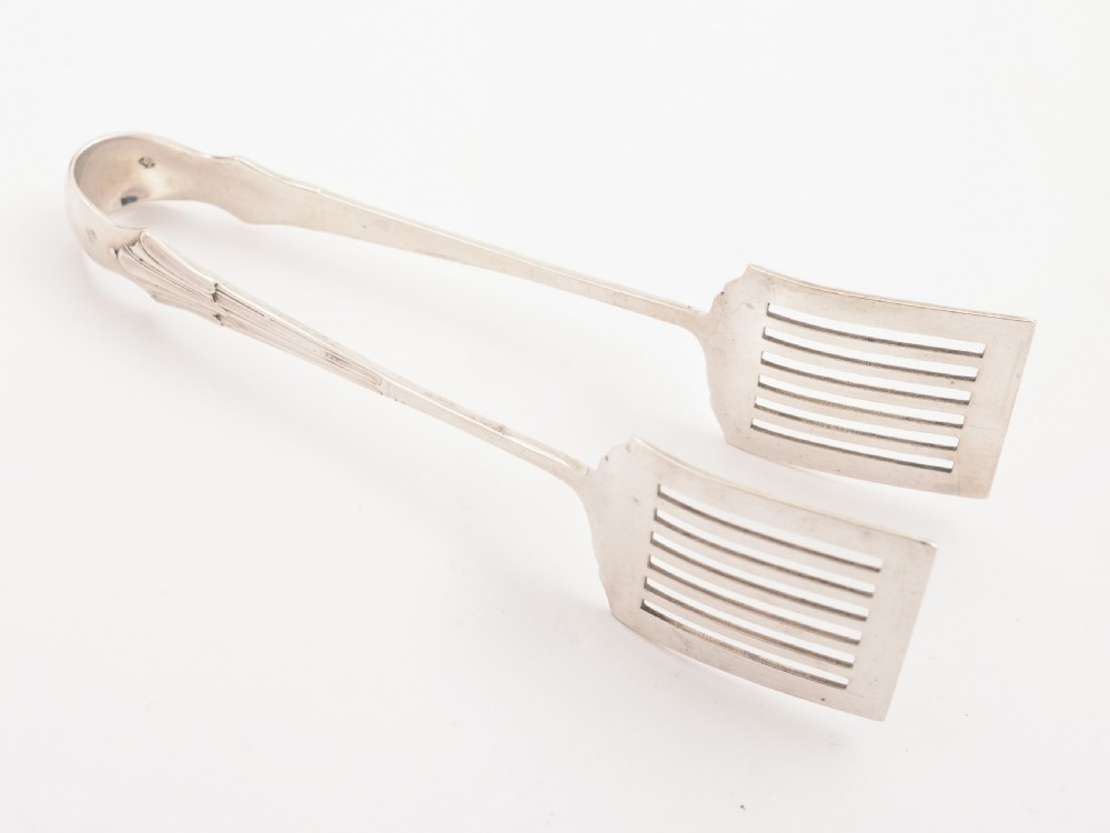 Edwardian Silver Serving Tongs in Onslow Pattern View II