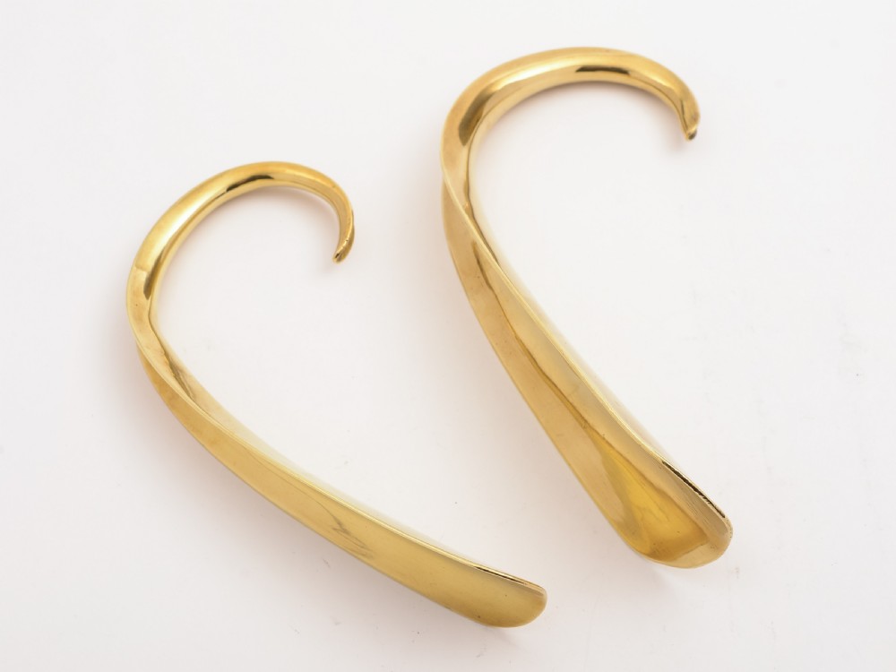 Pair of Edwardian Brass 'His & Hers' Shoe Horns