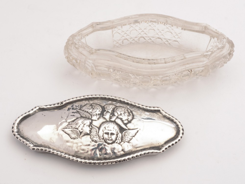 Pretty Edwardian Silver Topped Trinket Box, Birmingham 1906 View IV