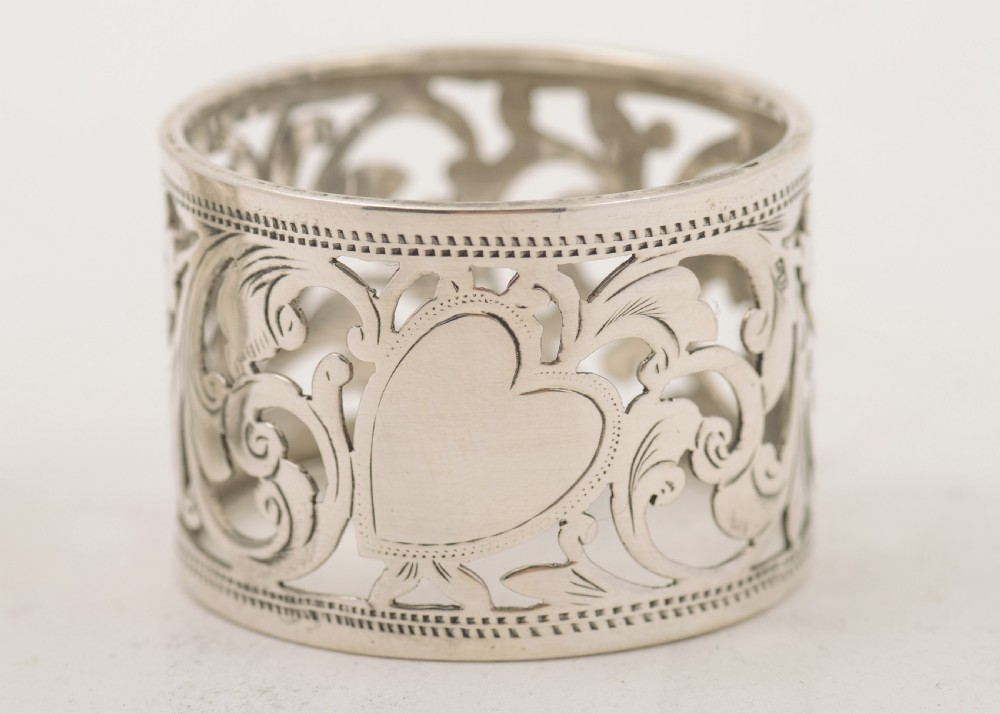 Gorgeous cased pair Victorian silver napkin rings. Birmingham 1899 View V