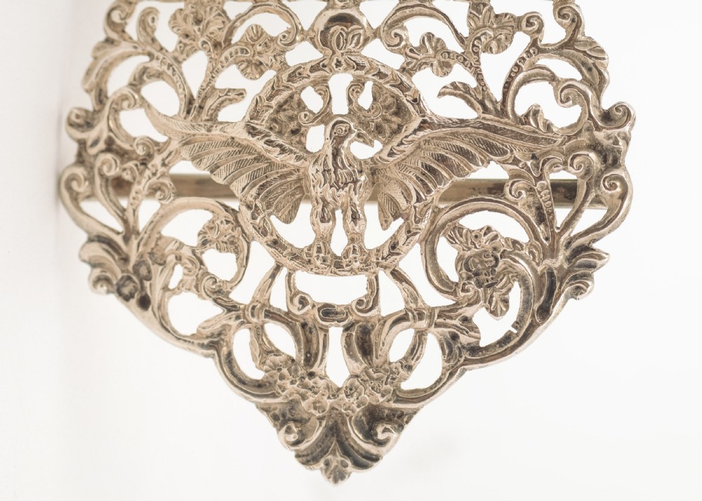 Fabulous Victorian Silver Nurses Buckle. London 1893 View IV