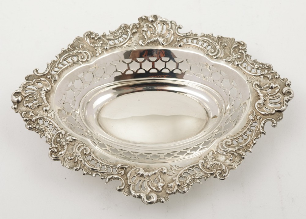 Lovely Victorian Silver Dish  - London 1896