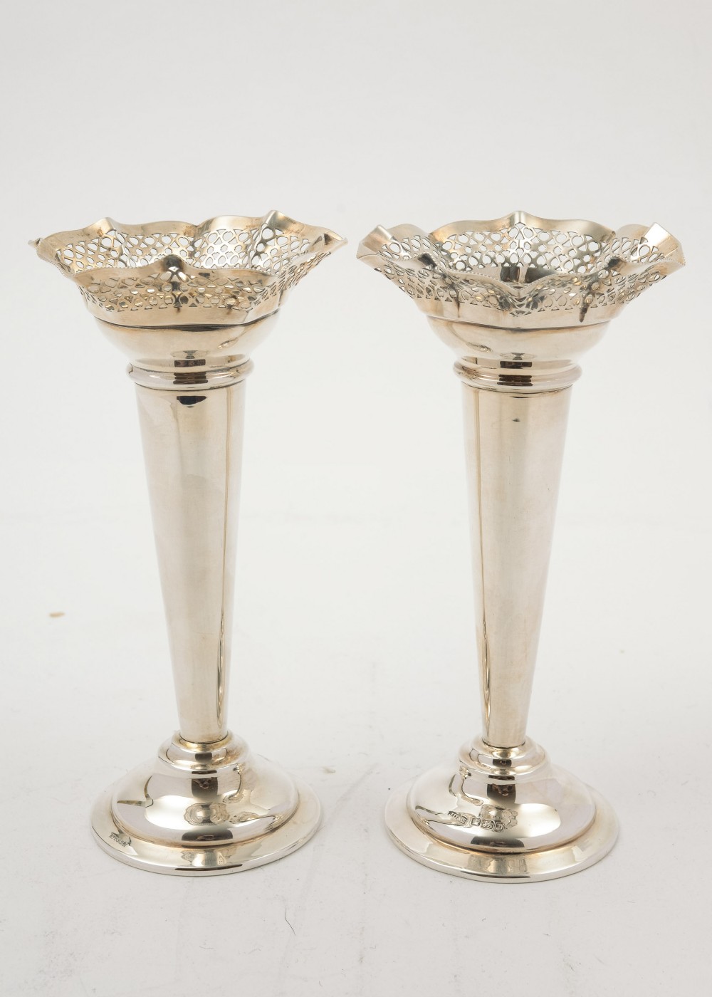 Lovely Pair of Edwardian  Silver Vases - Sheffield 1906